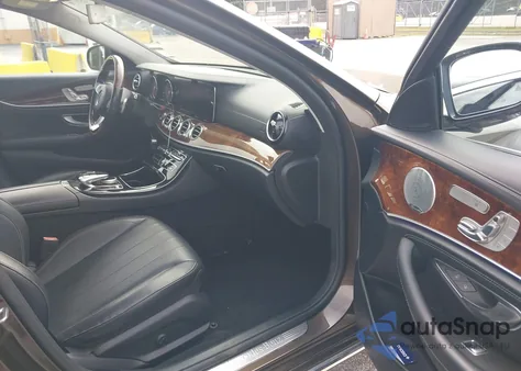 2017 Mercedes-Benz E 300 from USA, damaged, VIN WDDZF4JB9HA067463